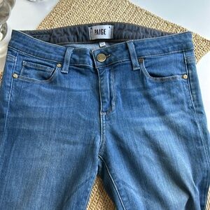 Women’s Paige skyline ankle peg jeans, size 28.